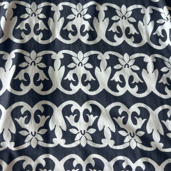 Patterned LOFT shift dress - Picture 2 of 4